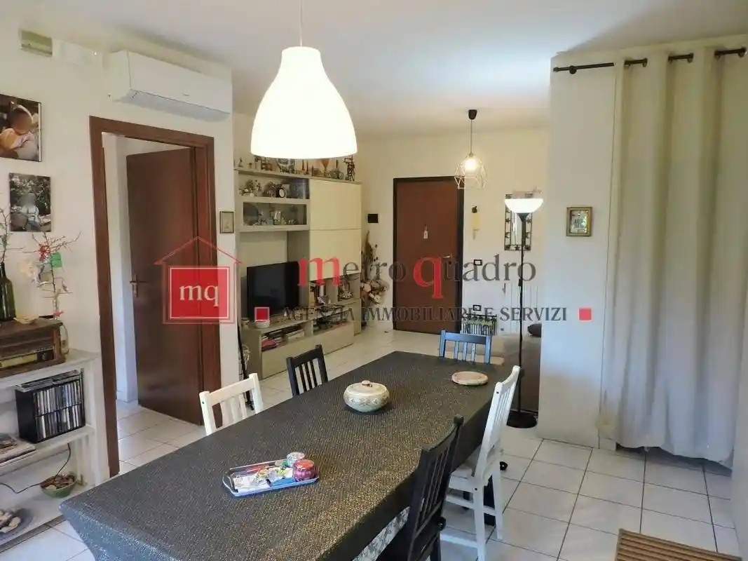 Appartamento in vendita a Cascina