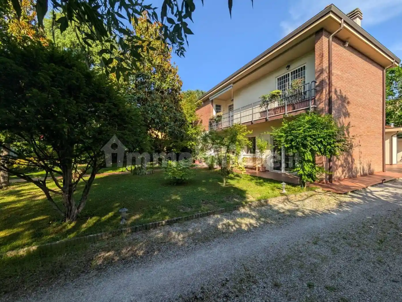Villa in vendita a Zola Predosa