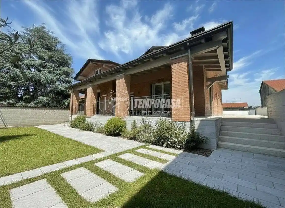 Villa in vendita a Casorezzo