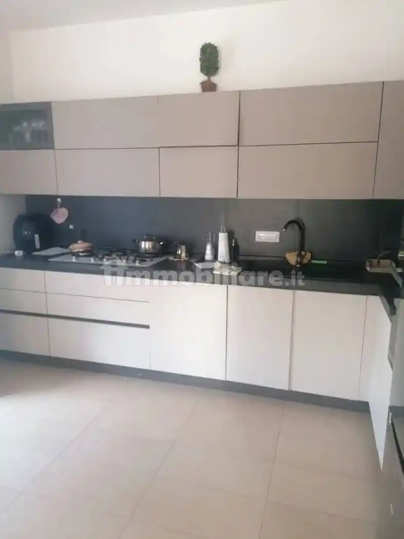 Appartamento in vendita a Pozzuoli