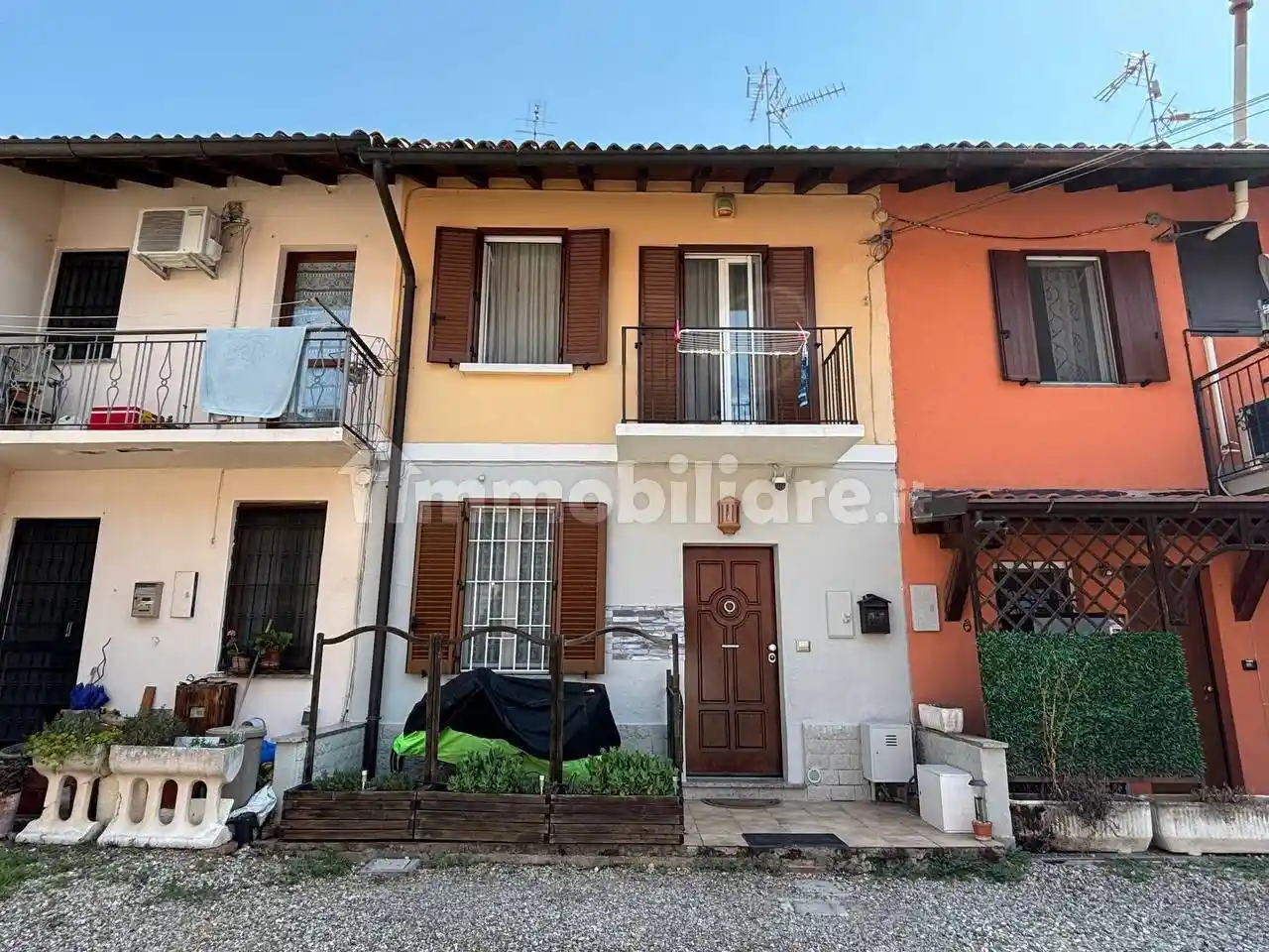 Casa indipendente in vendita a Casorate Primo