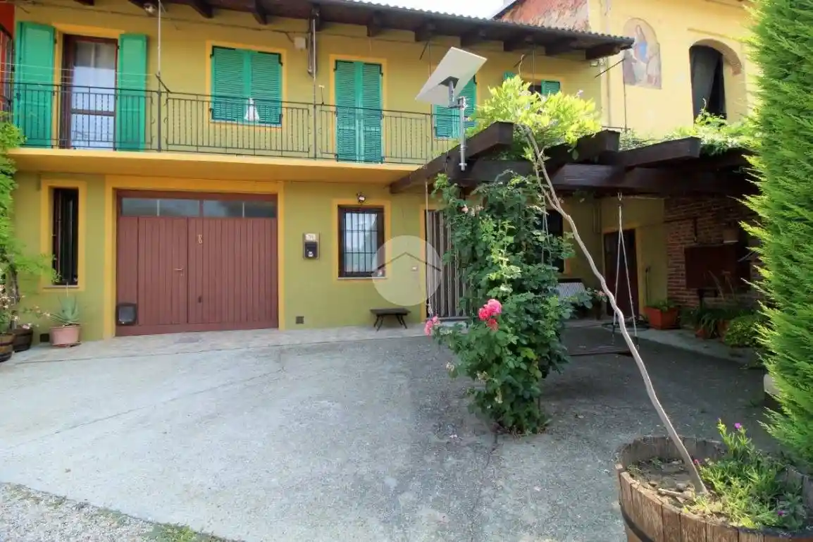 Casa indipendente in vendita a Sommariva Perno