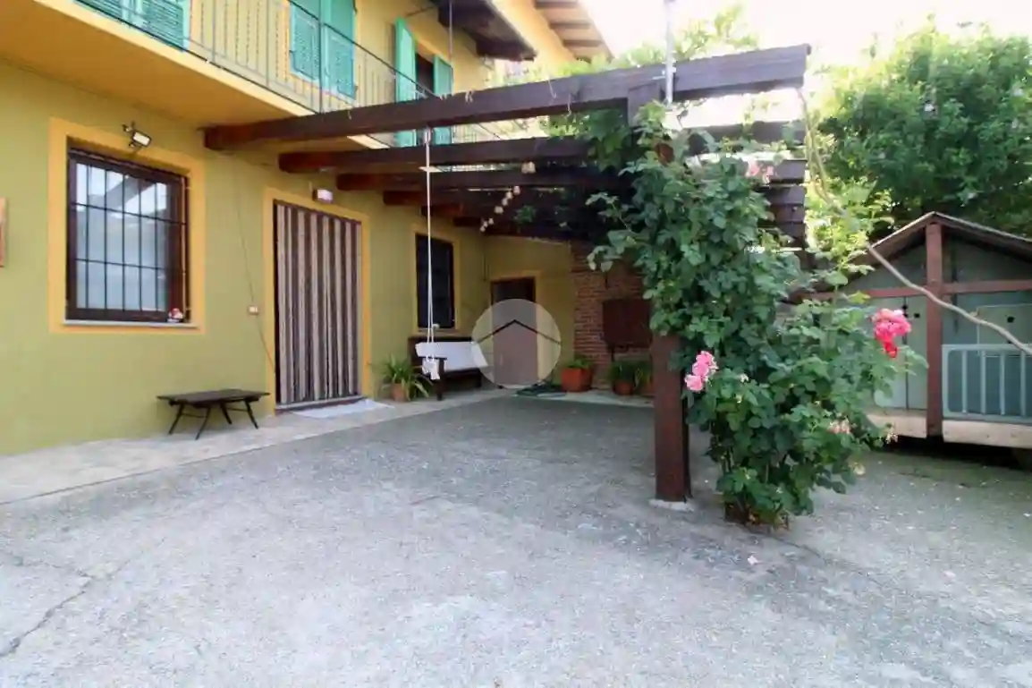 Casa indipendente - foto 2
