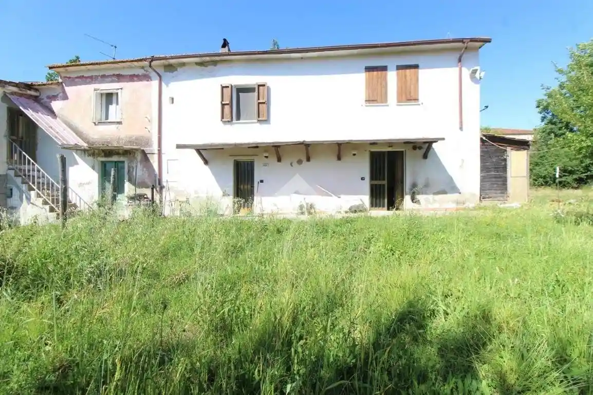 Casa indipendente in vendita a Monsummano Terme