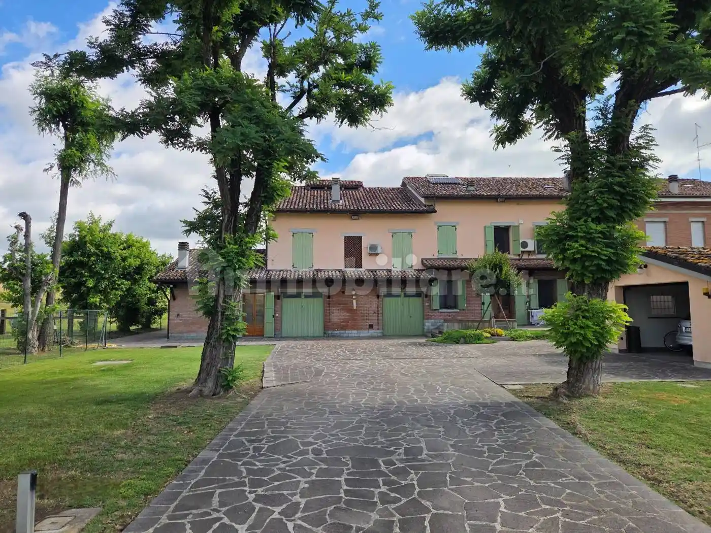 Villa in vendita a Guastalla