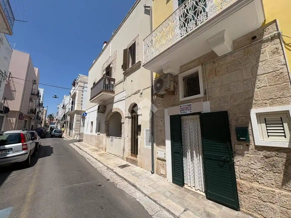 Casa indipendente in vendita a Polignano a Mare