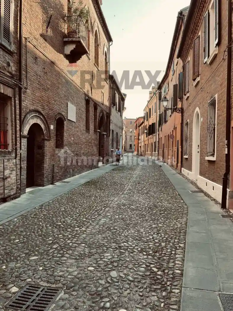 Appartamento in affitto a Ferrara