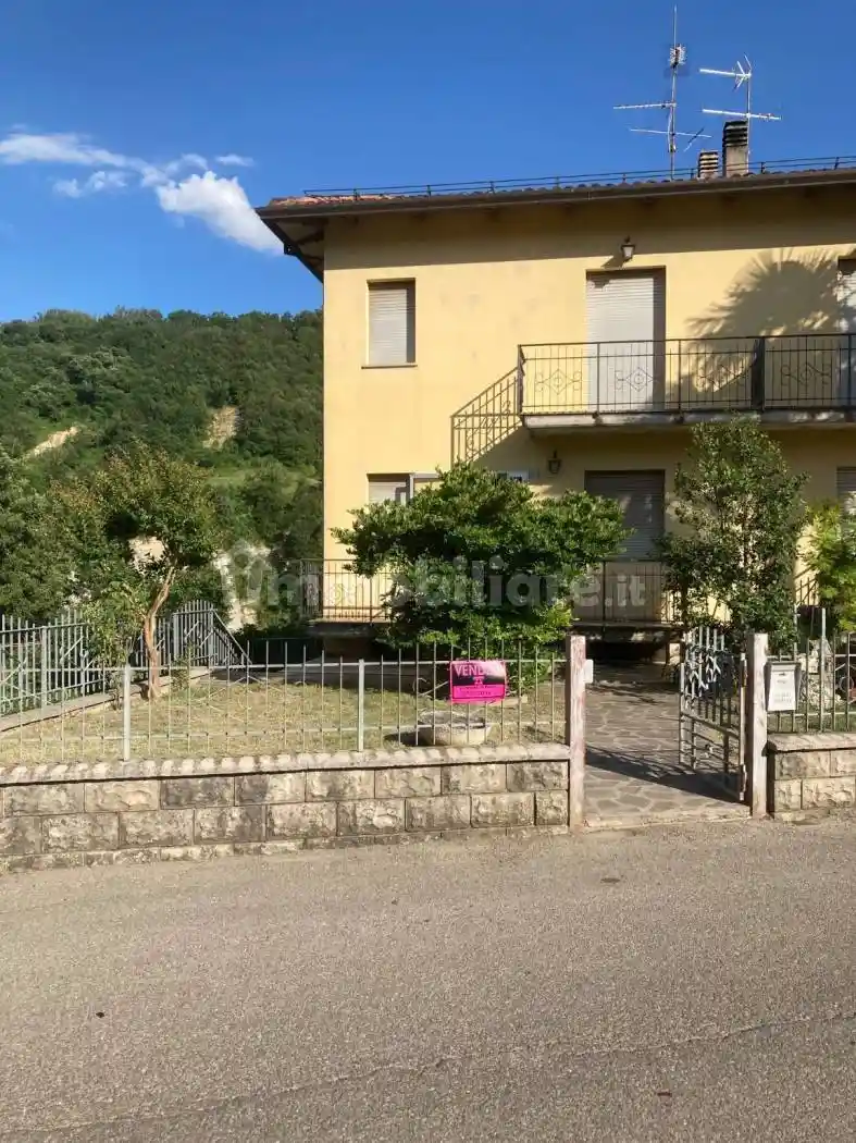 Casa indipendente in vendita a Casola Valsenio