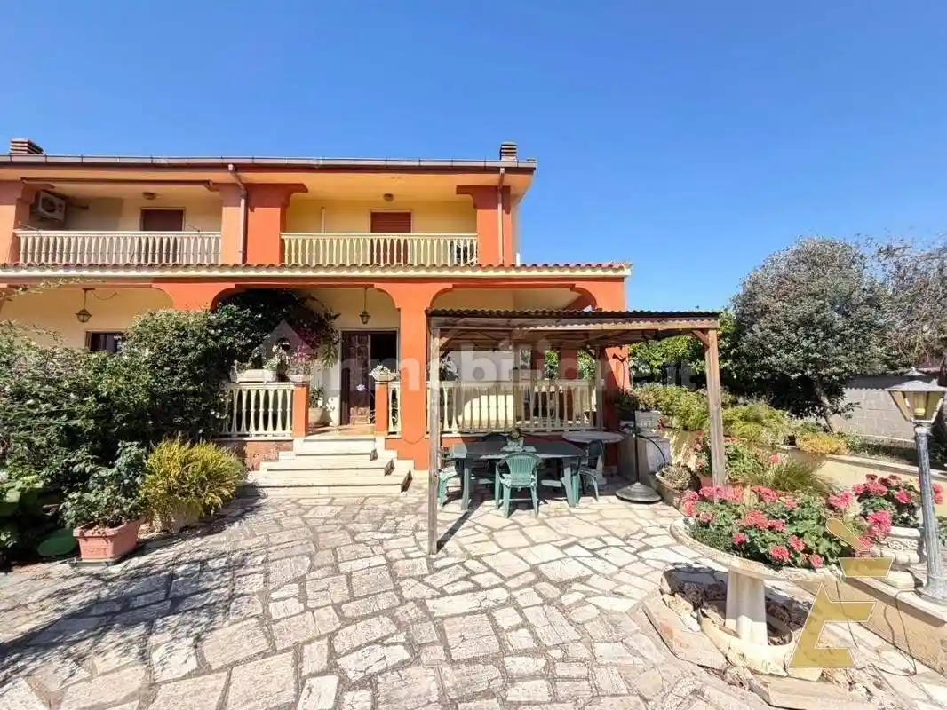 Villa in vendita a Anzio