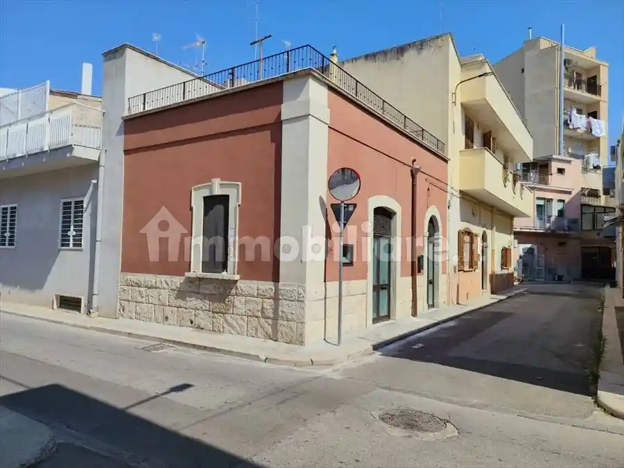 Casa indipendente in vendita a Modugno