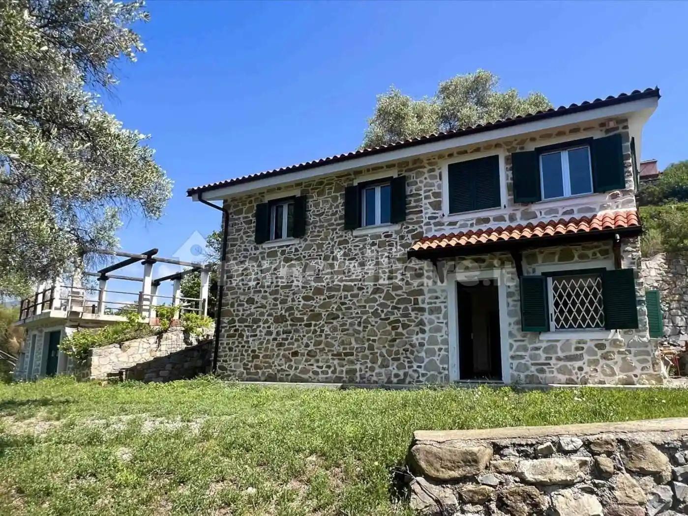 Casa indipendente in vendita a Camporosso