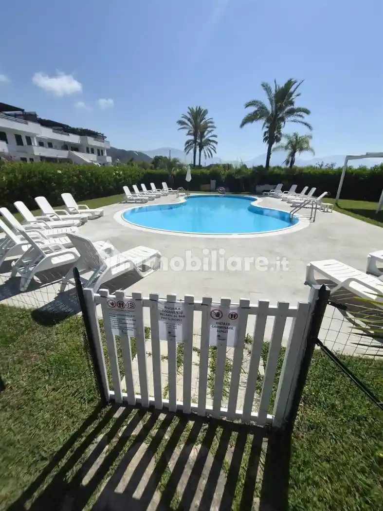 Appartamento in vendita a Santa Marina