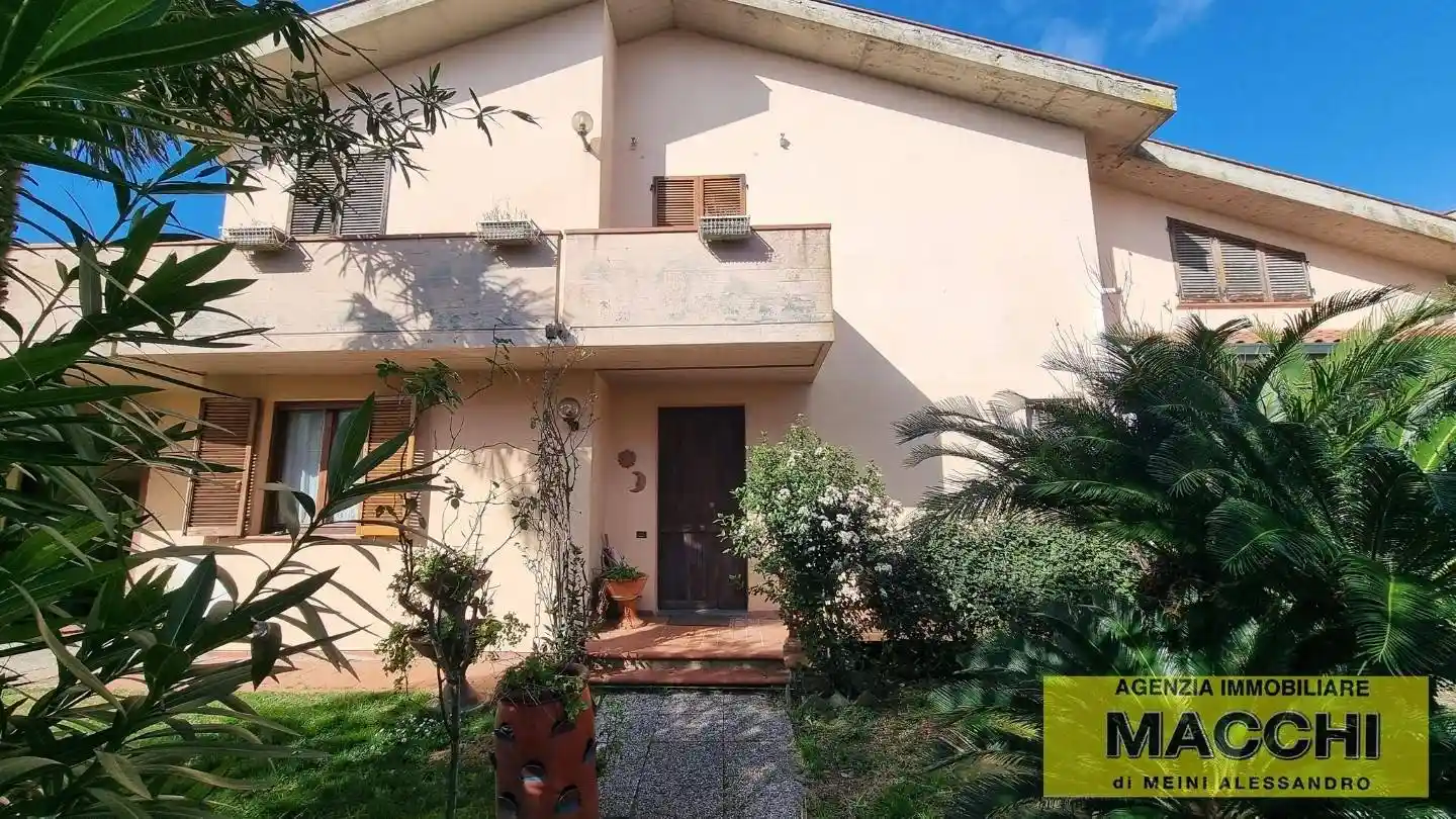 Villa in vendita a Ponsacco