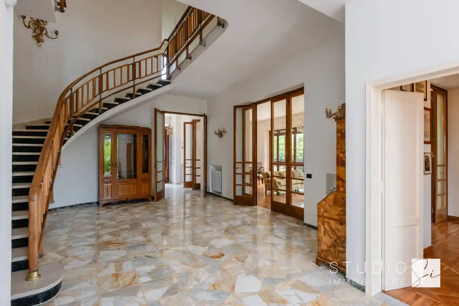 Villa in vendita a Montecatini-Terme