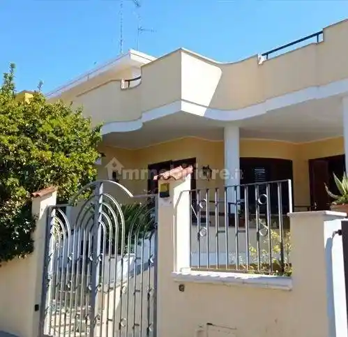 Villa in vendita a Monteroni di Lecce