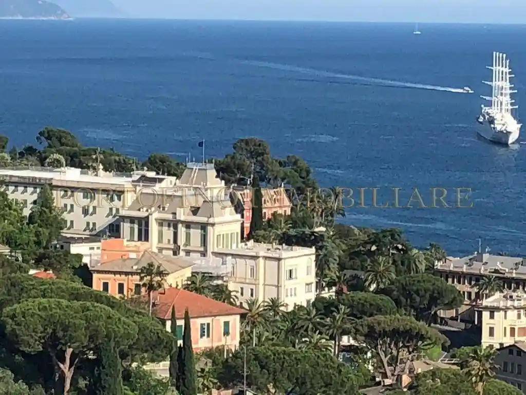 Appartamento in vendita a Rapallo