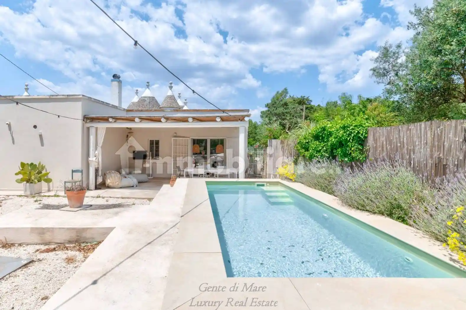 Rustico - Casale in vendita a Ostuni