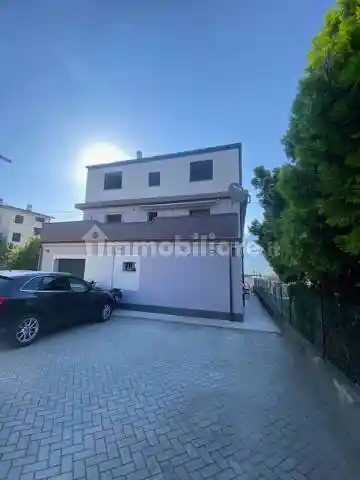 Appartamento in vendita a Berbenno di Valtellina