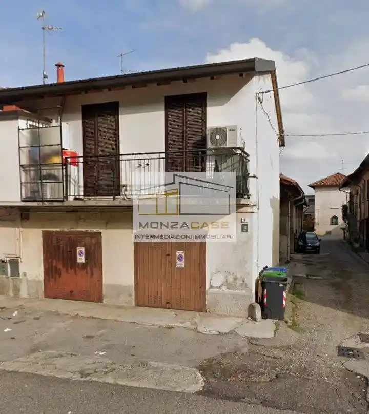 Casa indipendente in vendita a Monza