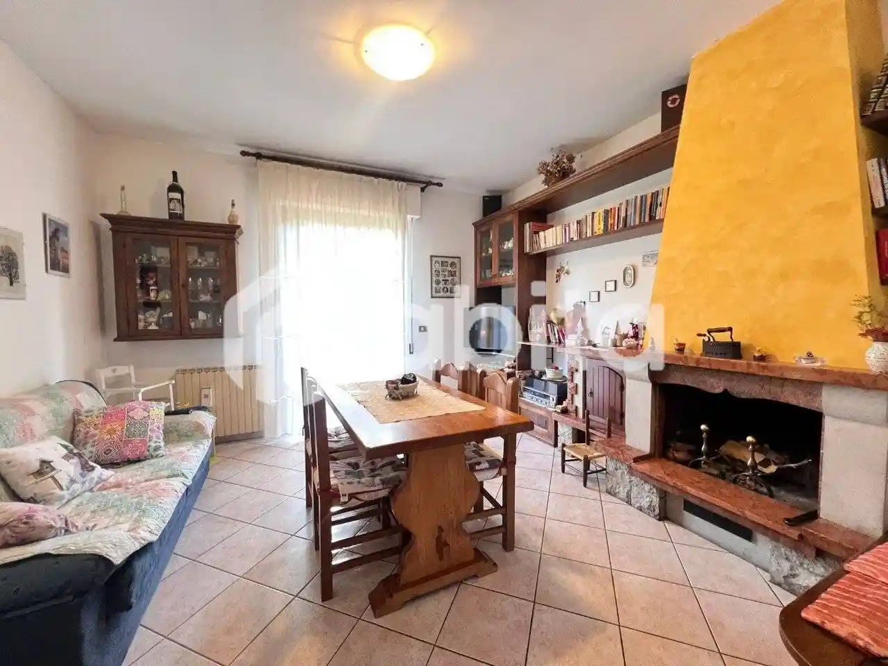 Appartamento in vendita a Bucine