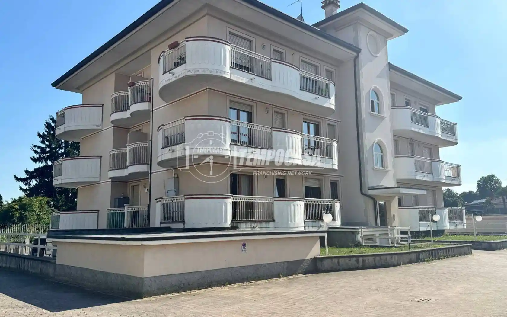 Appartamento in vendita a Ossona