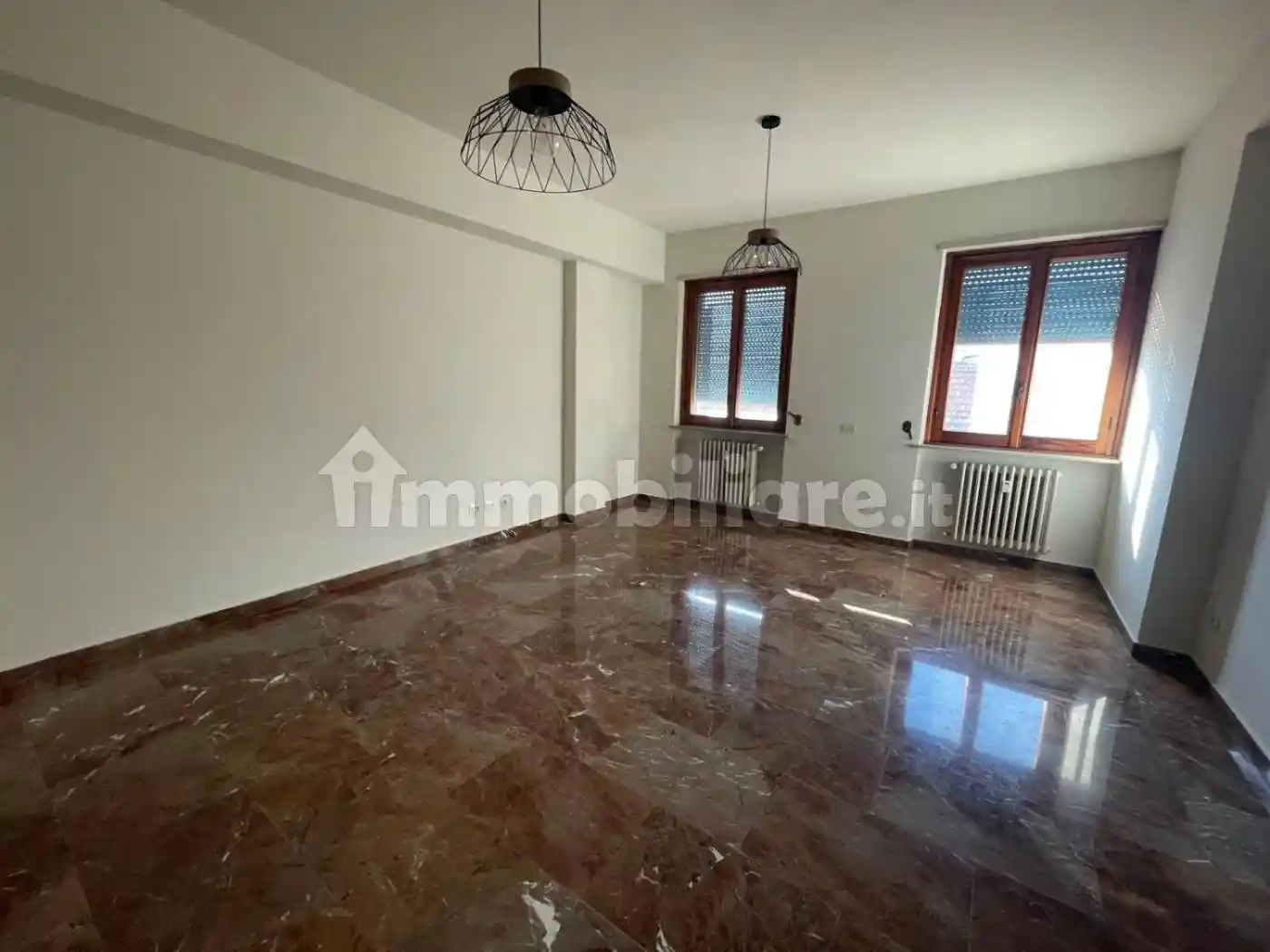 Appartamento in vendita a Piacenza