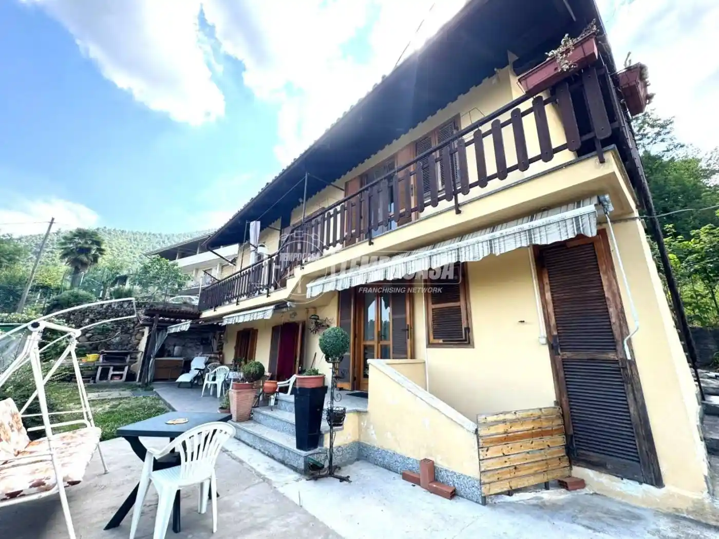 Casa indipendente in vendita a Val della Torre
