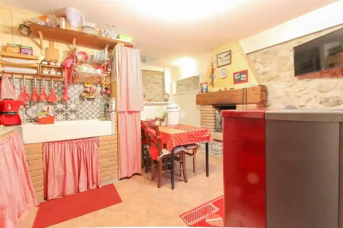 Casa indipendente in affitto a Collio