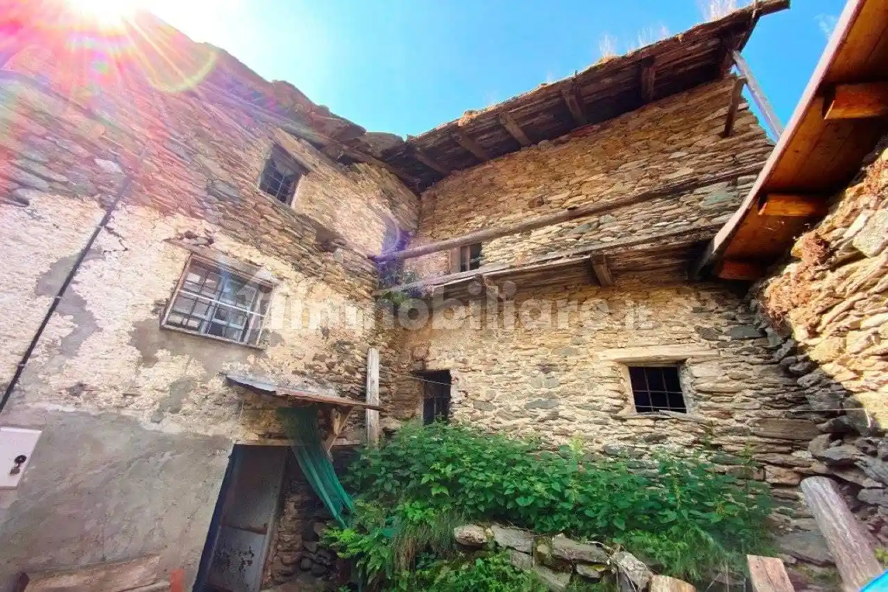 Rustico - Casale in vendita a Fenestrelle