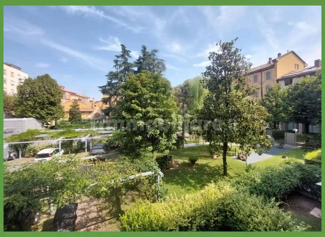 Appartamento in affitto a Bologna