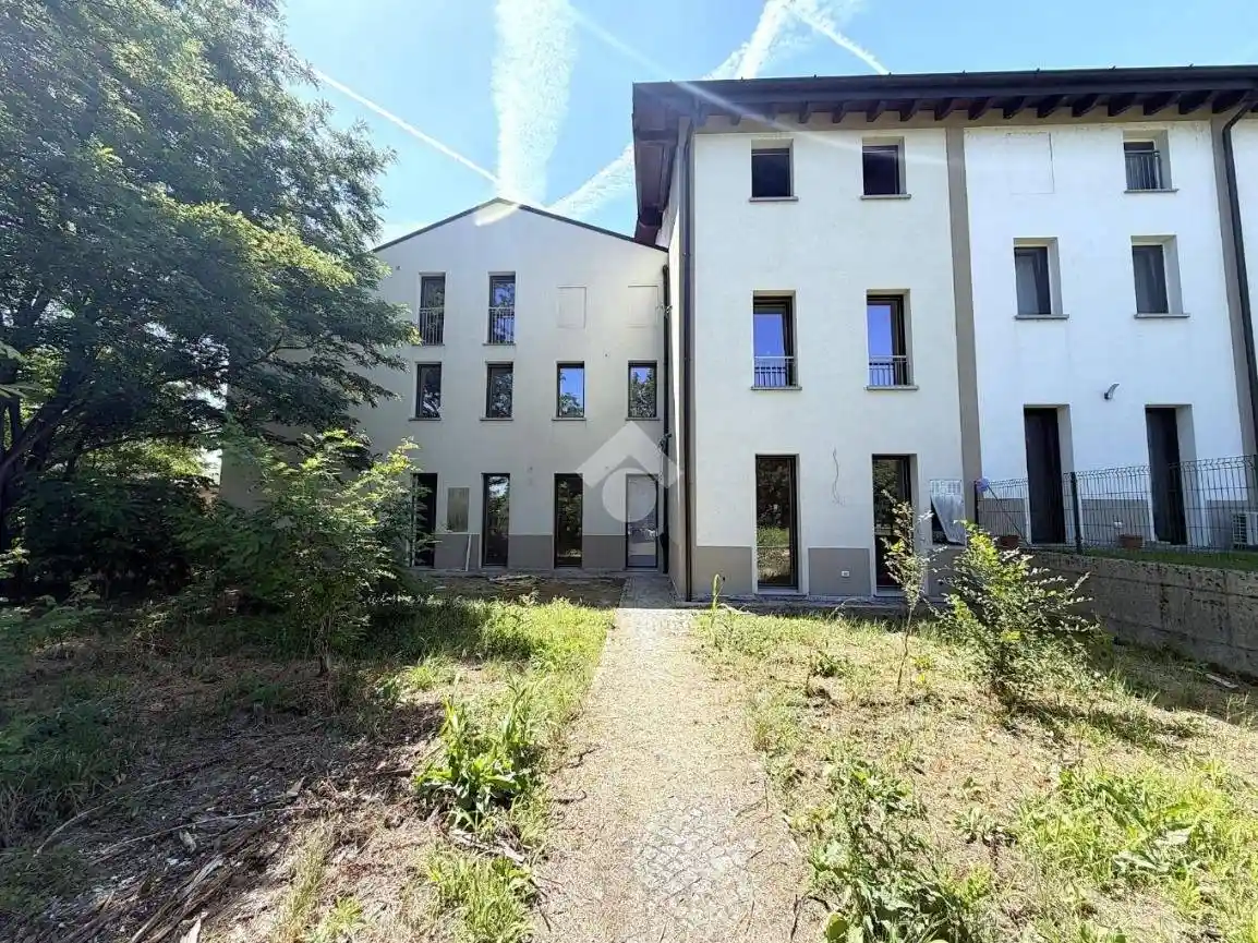 Appartamento in vendita a Castelverde
