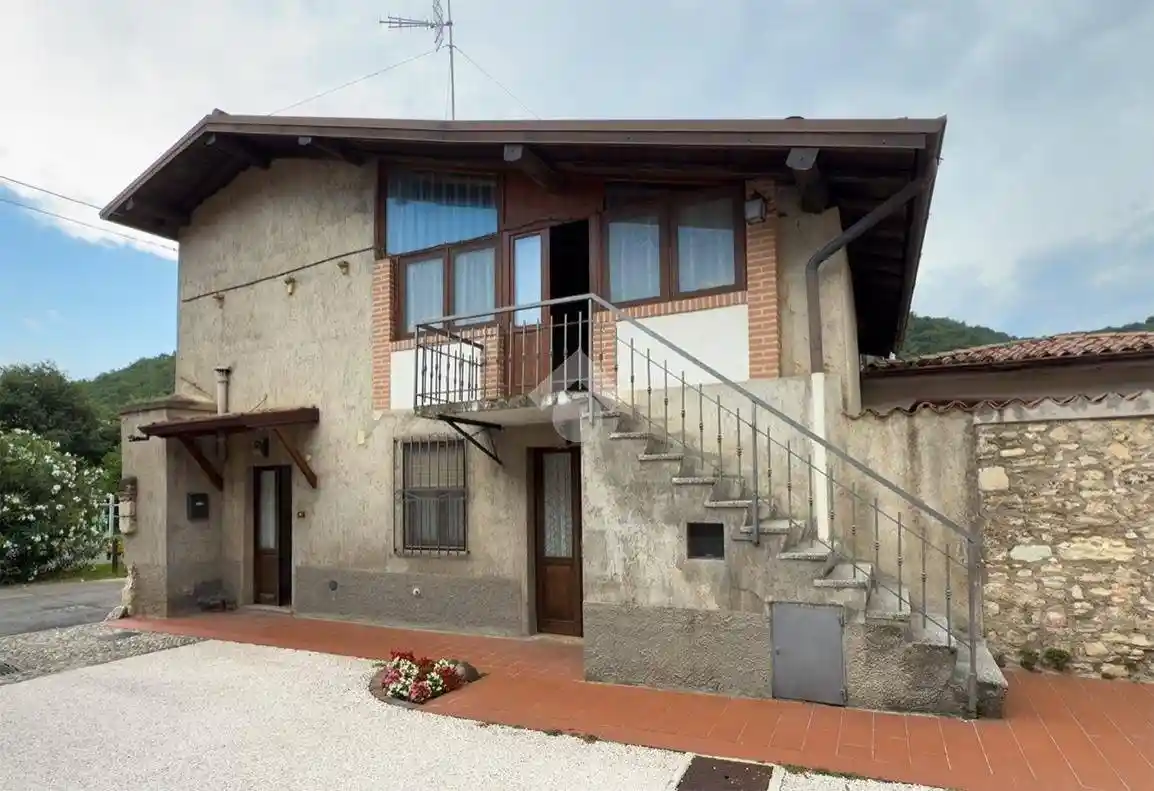 Rustico - Casale in vendita a Gussago