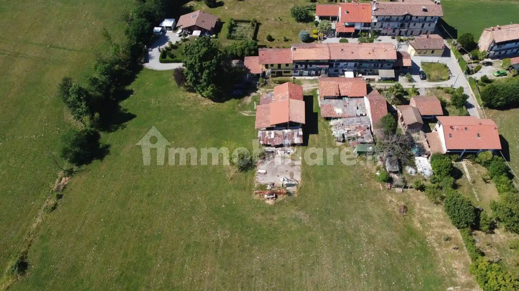 Casa indipendente in vendita a Divignano