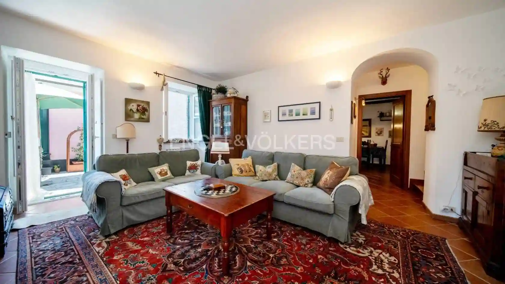 Villa - foto 2