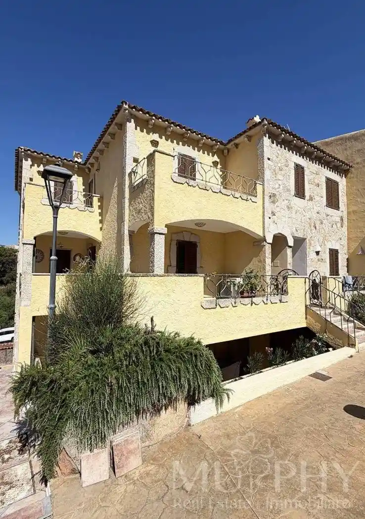 Appartamento in vendita a La Maddalena