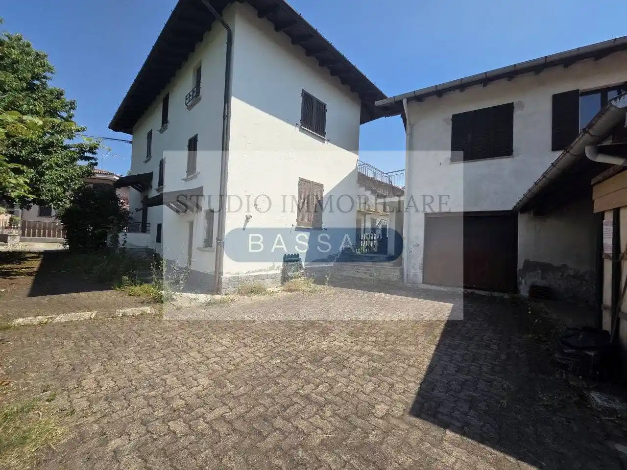 Casa indipendente in vendita a Albizzate
