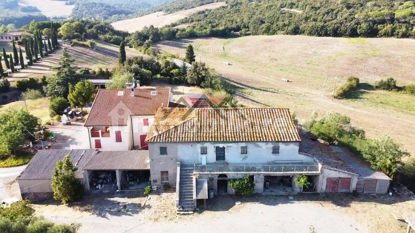 Rustico - Casale in vendita a Montecatini Val di Cecina