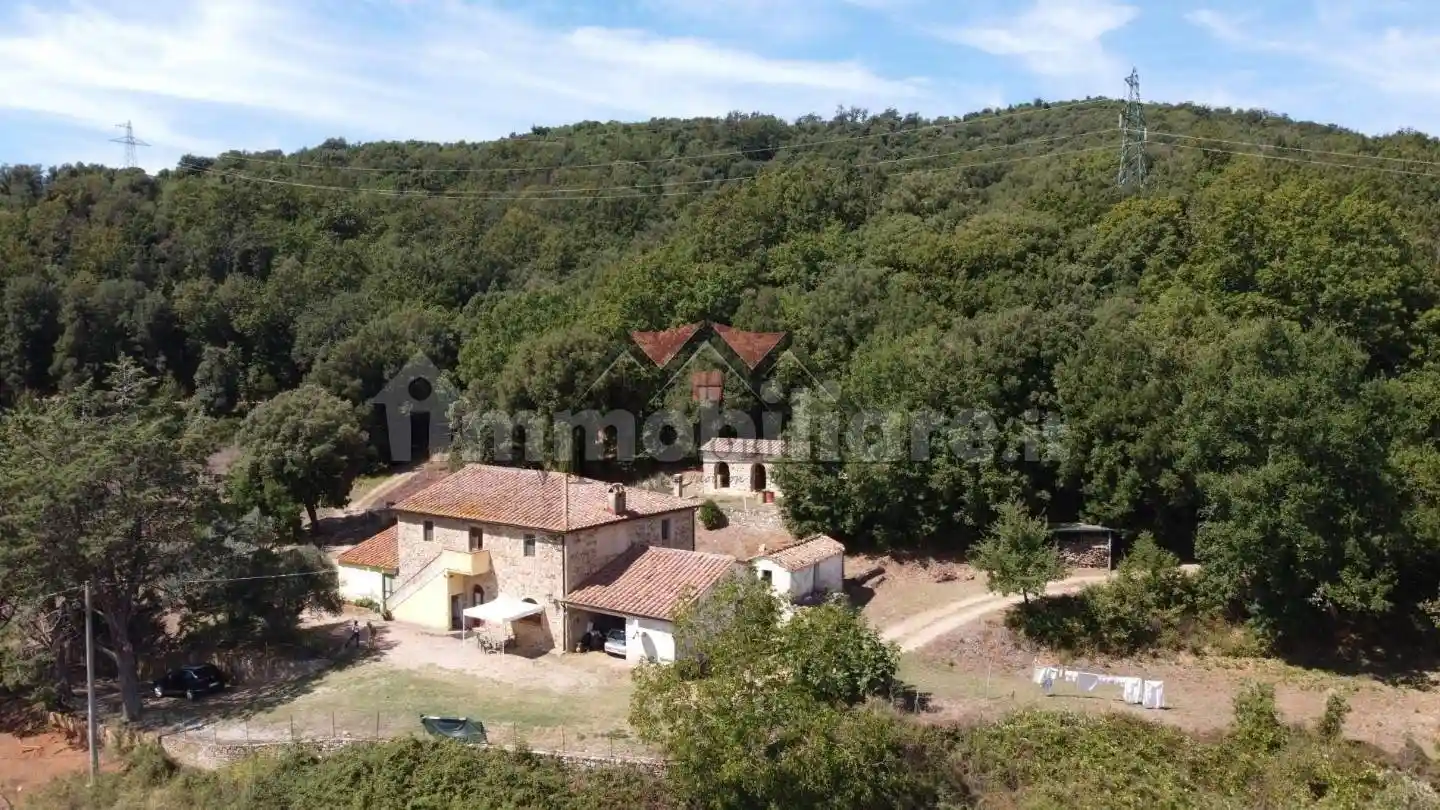 Rustico - Casale in vendita a Pomarance