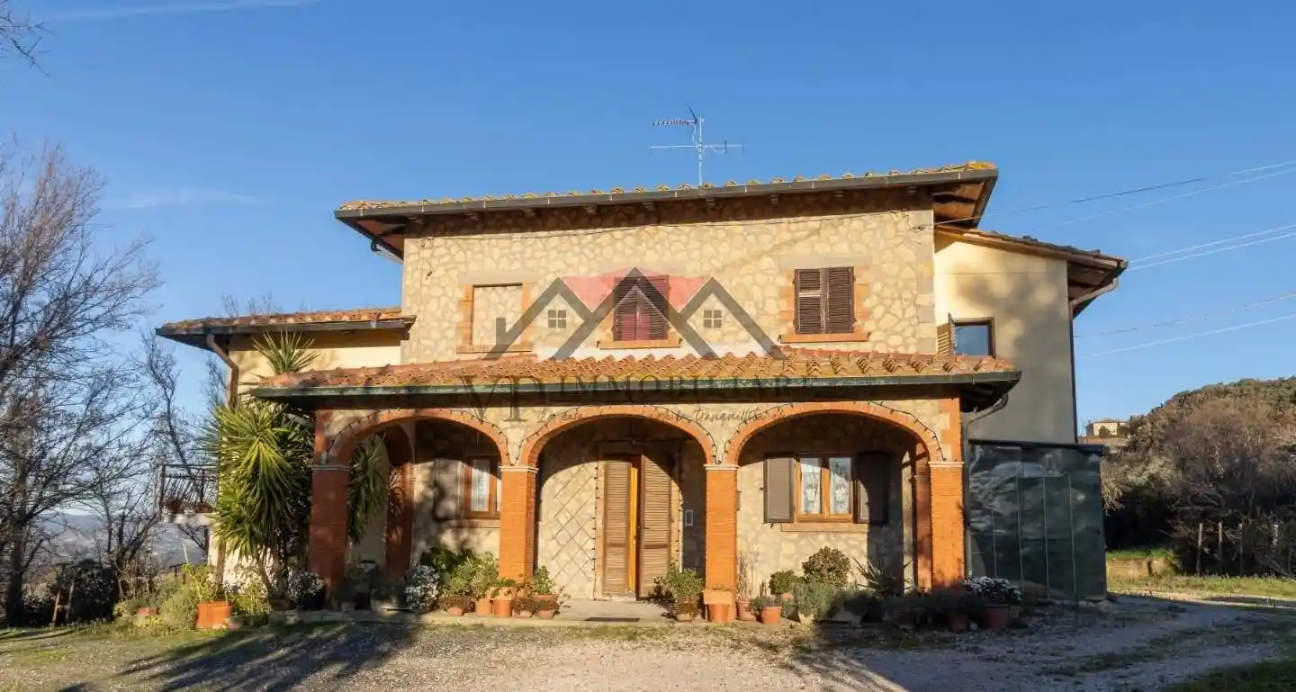Casa indipendente in vendita a Pomarance