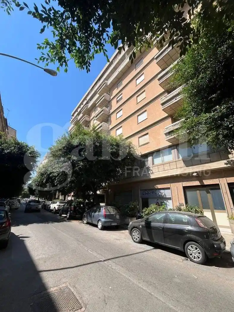 Appartamento in affitto a Palermo