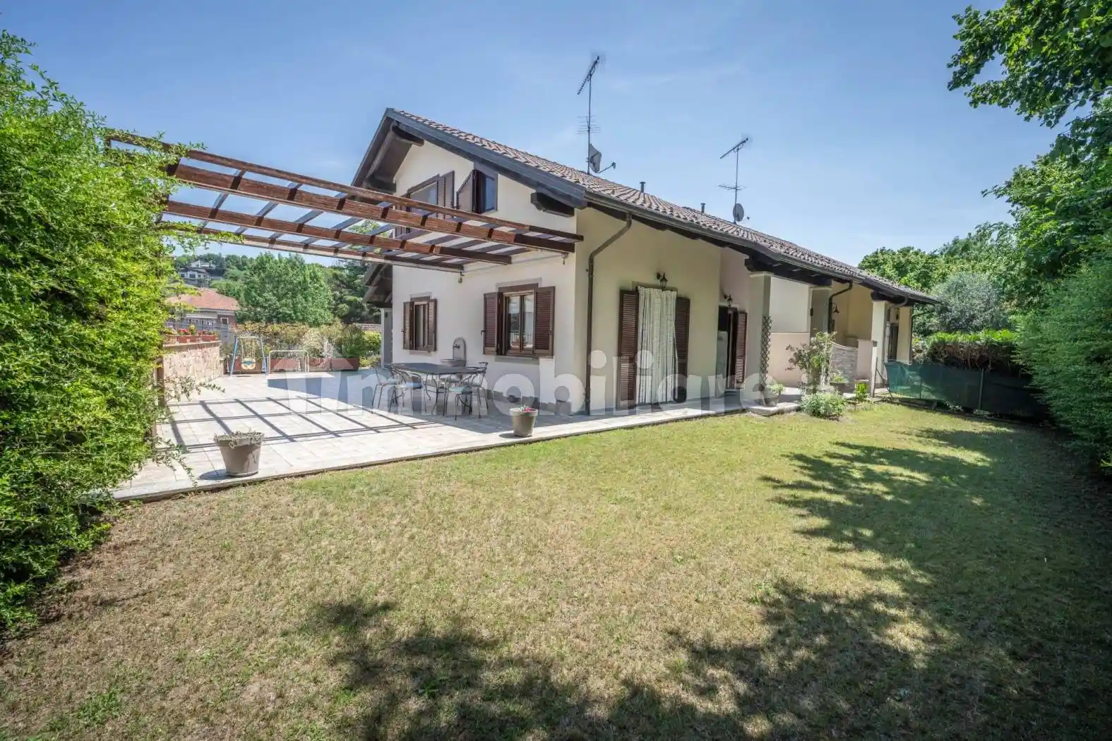Villa in vendita a Reano