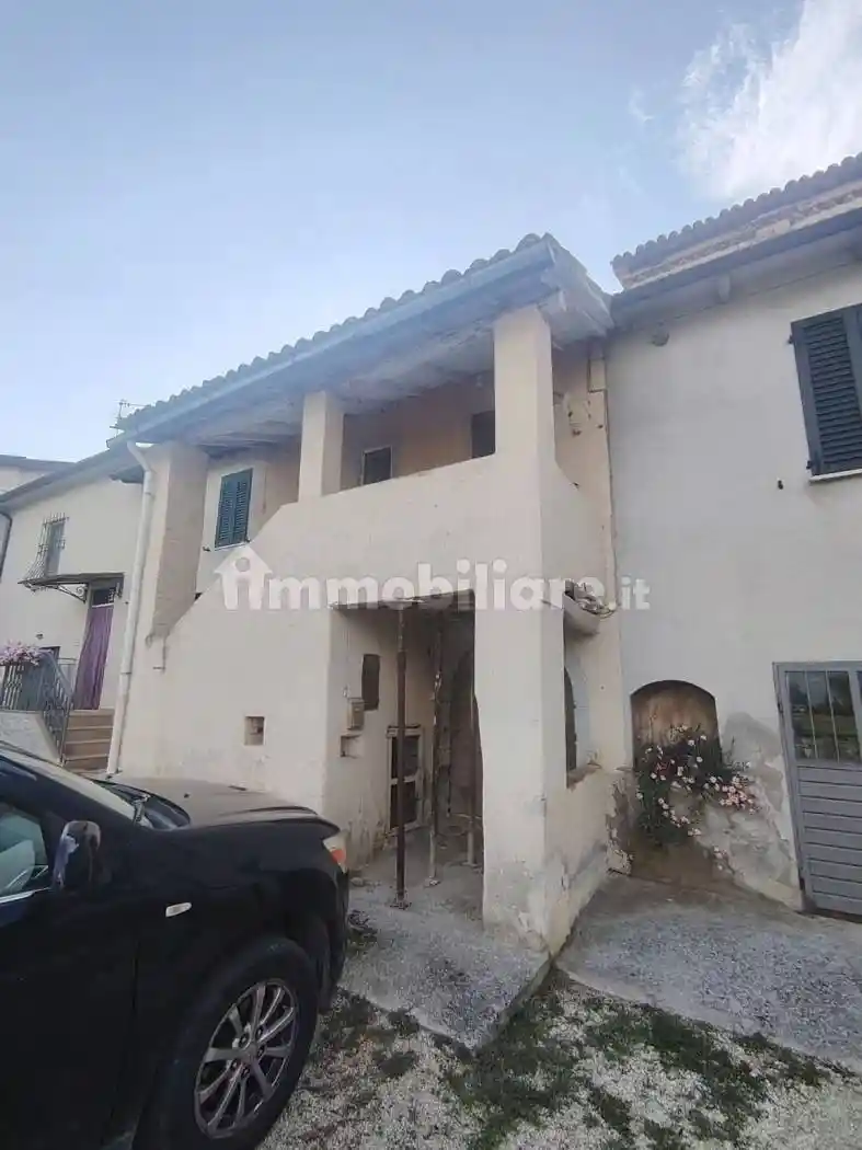 Casa indipendente in vendita a Castel Ritaldi