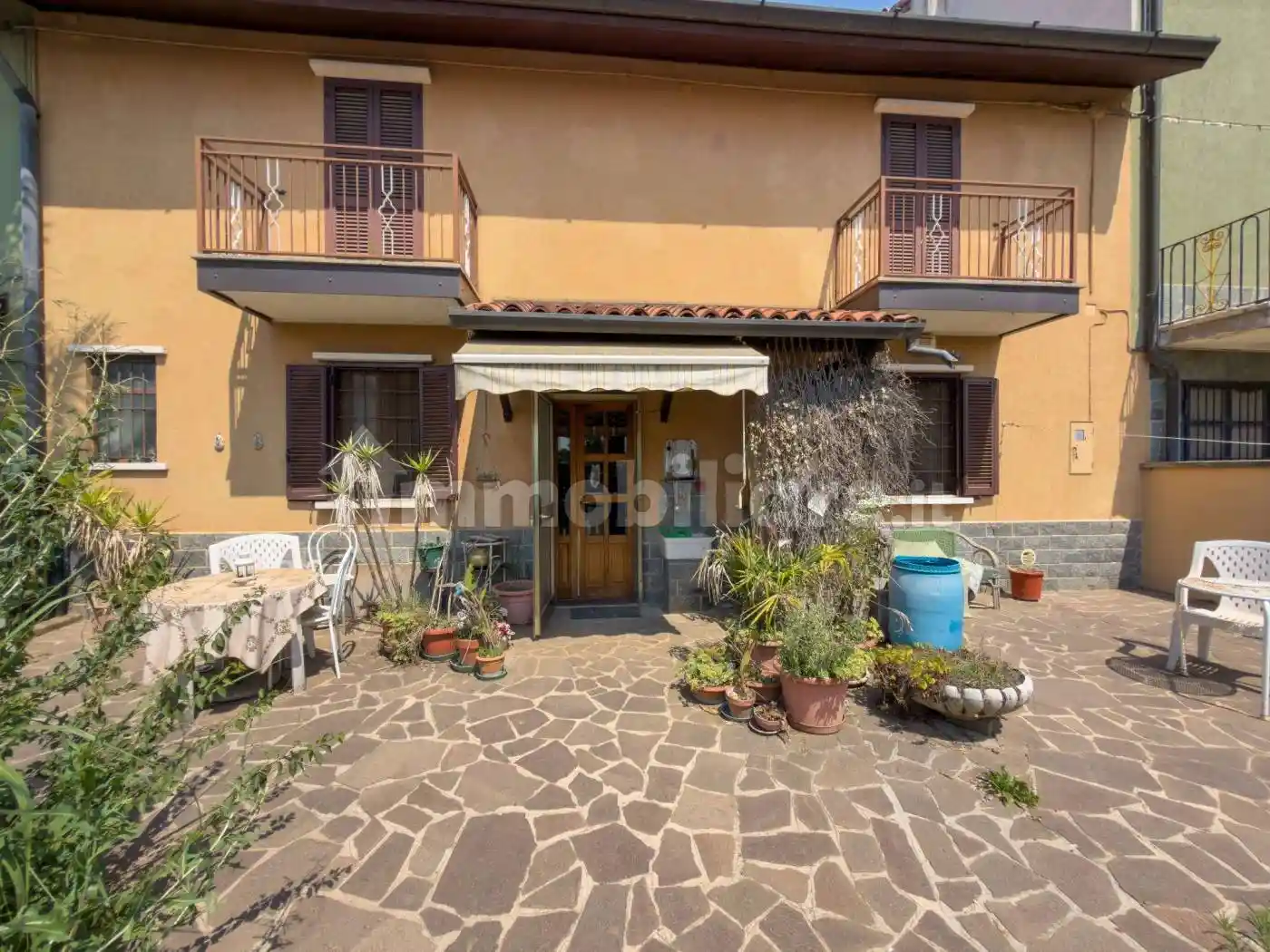 Appartamento in vendita a Usmate Velate