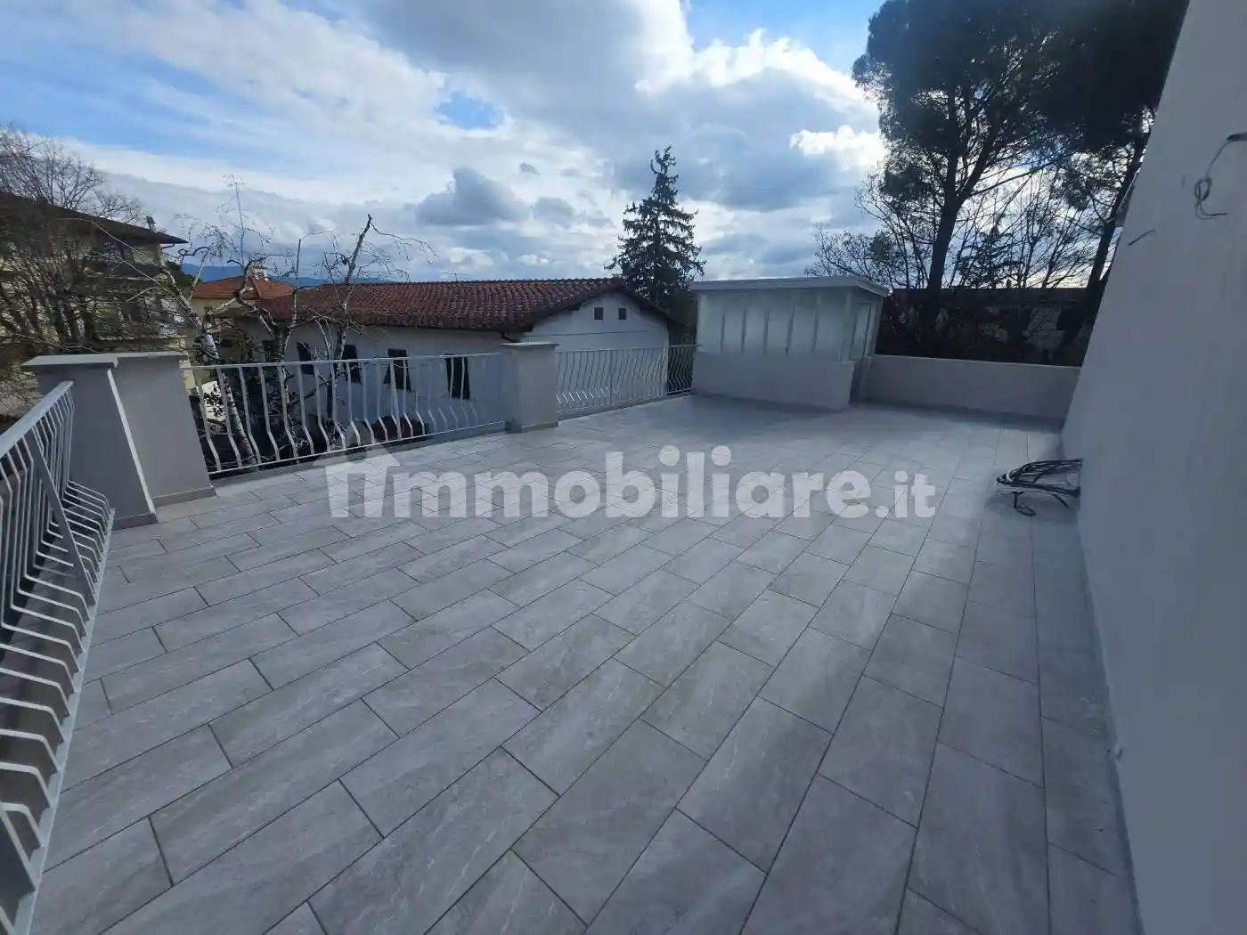 Appartamento in vendita a Signa