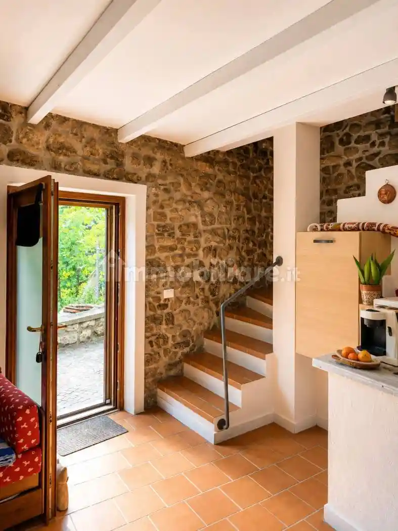 Casa indipendente in vendita a Adrara San Rocco