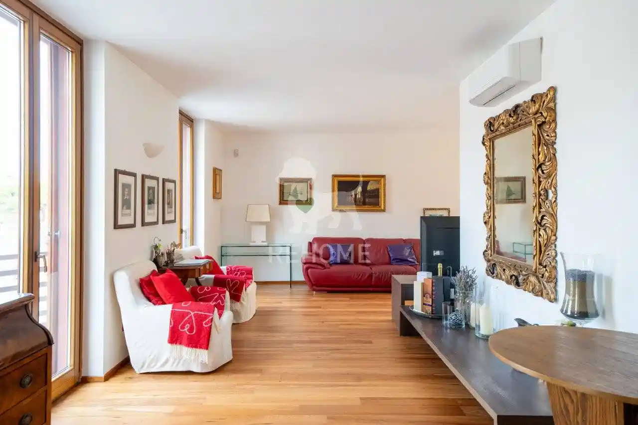 Casa indipendente in vendita a Grado
