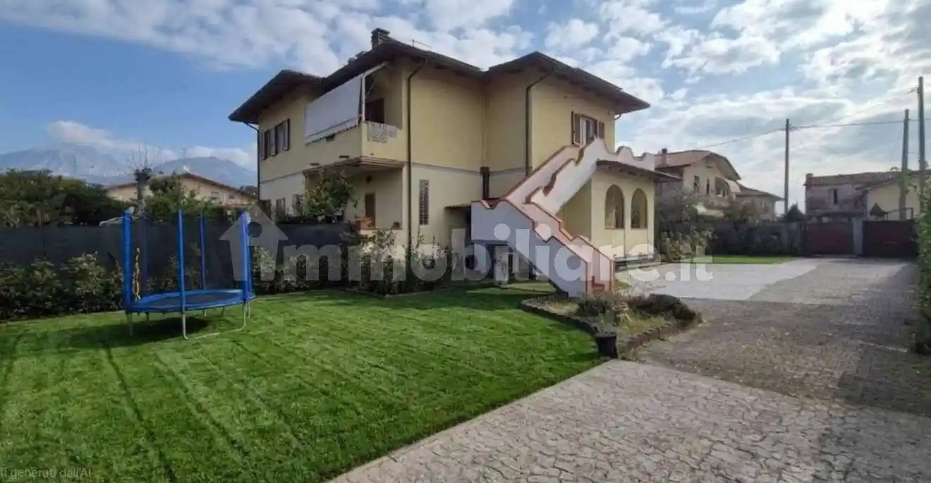 Appartamento in vendita a Massa