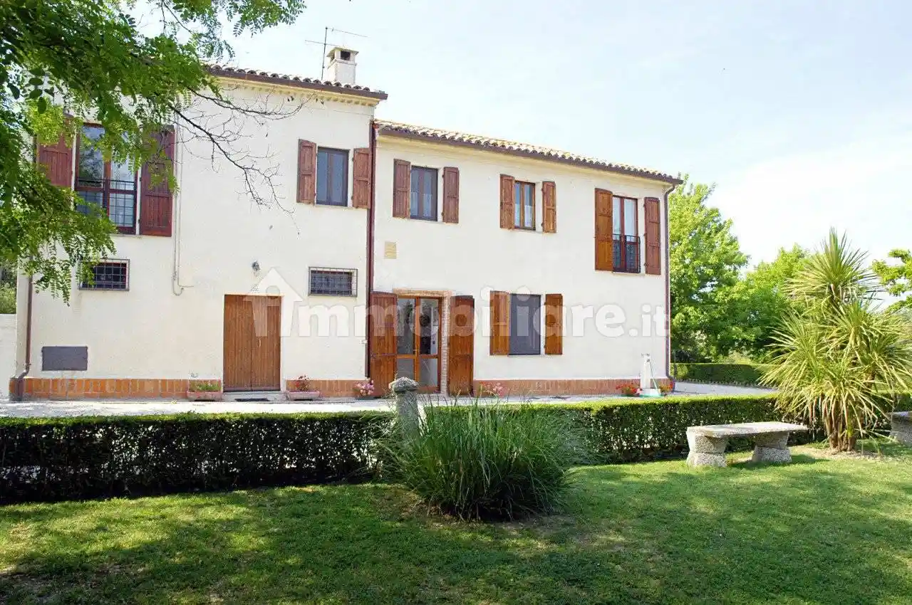 Rustico - Casale in vendita a Senigallia