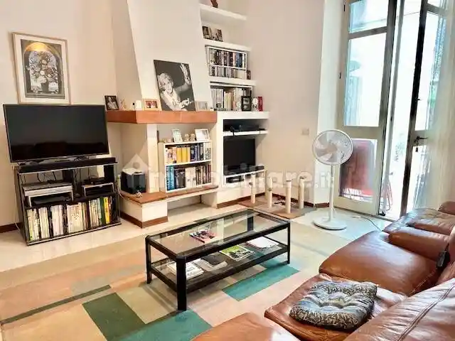 Casa indipendente in vendita a Viareggio