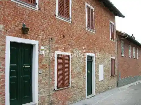 Appartamento in vendita a Alfiano Natta